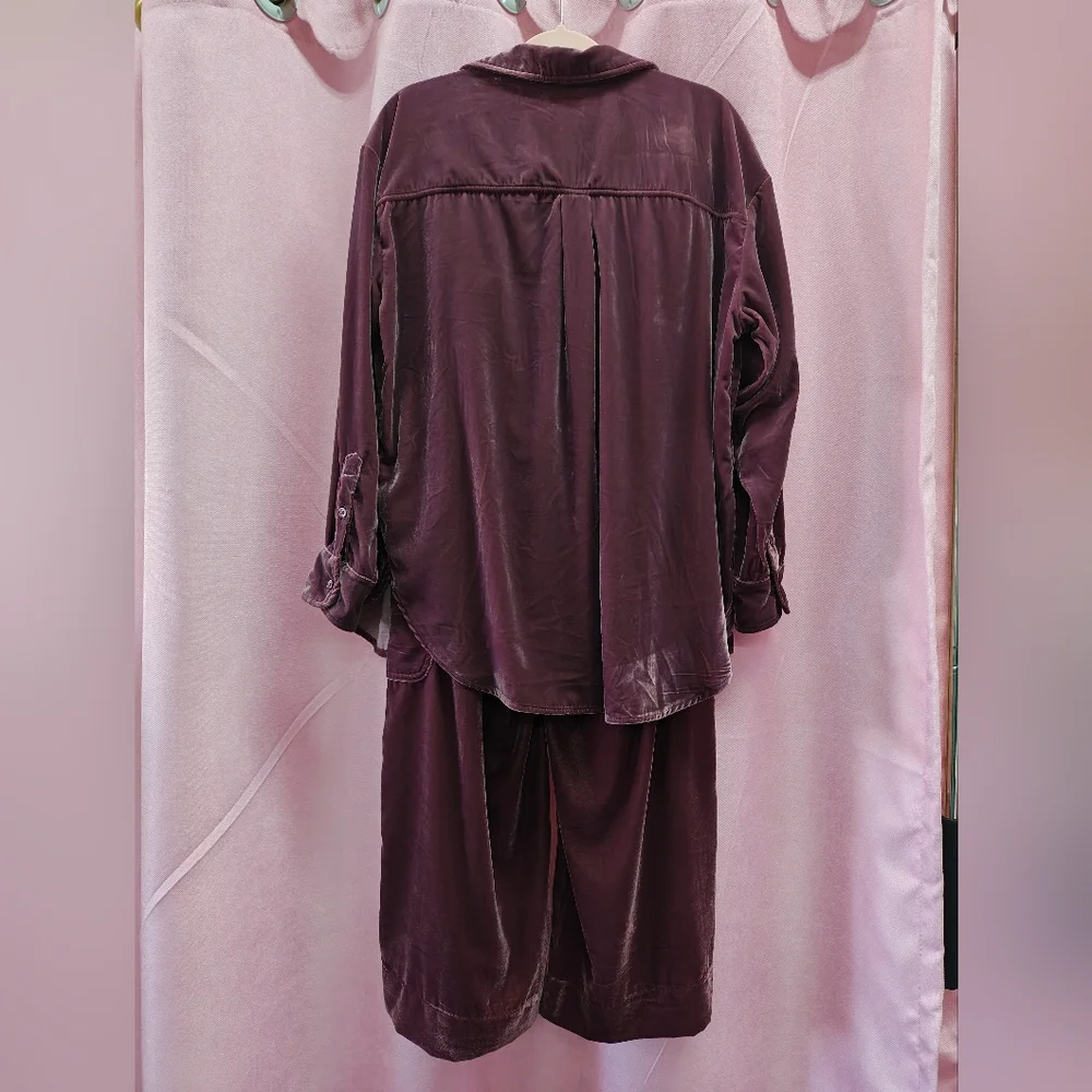 Universal Threads Burgundy 2pc Pajama Set Sz. M - Picture 3 of 5